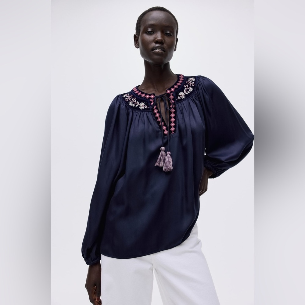 NWT H&M Embroidered Blouse